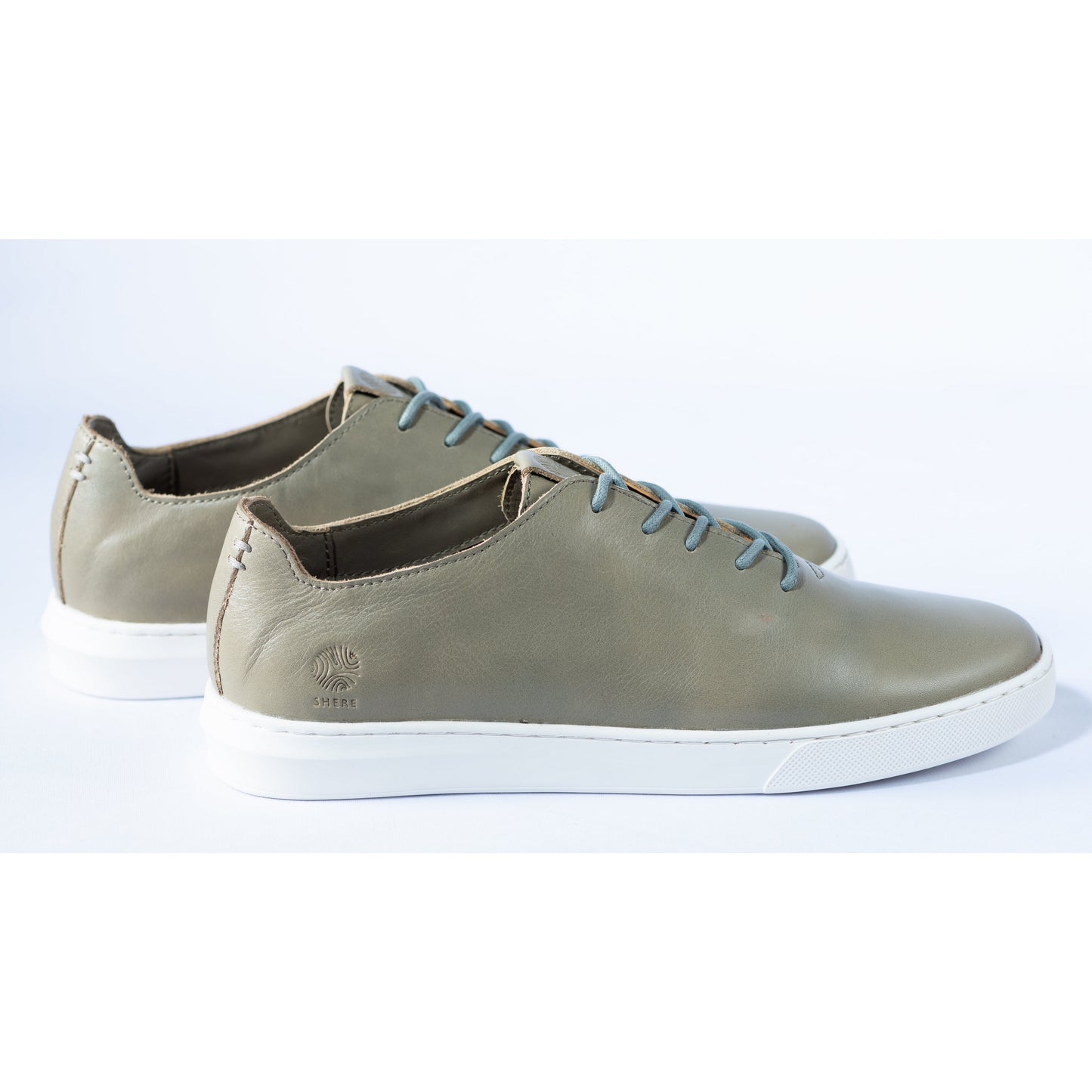 Shere M Premium Grey leather Mo's