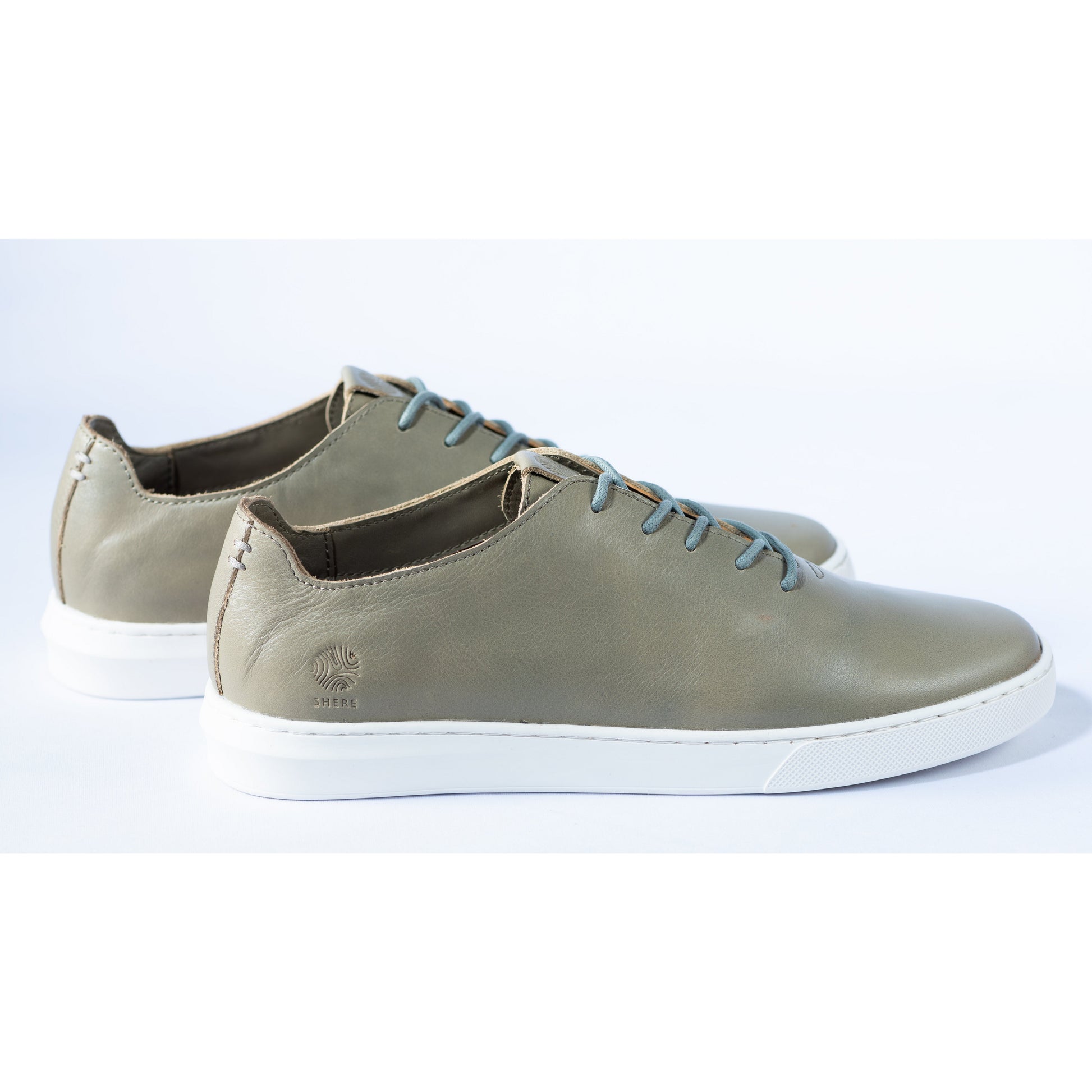 Shere M Premium Grey leather Mo's