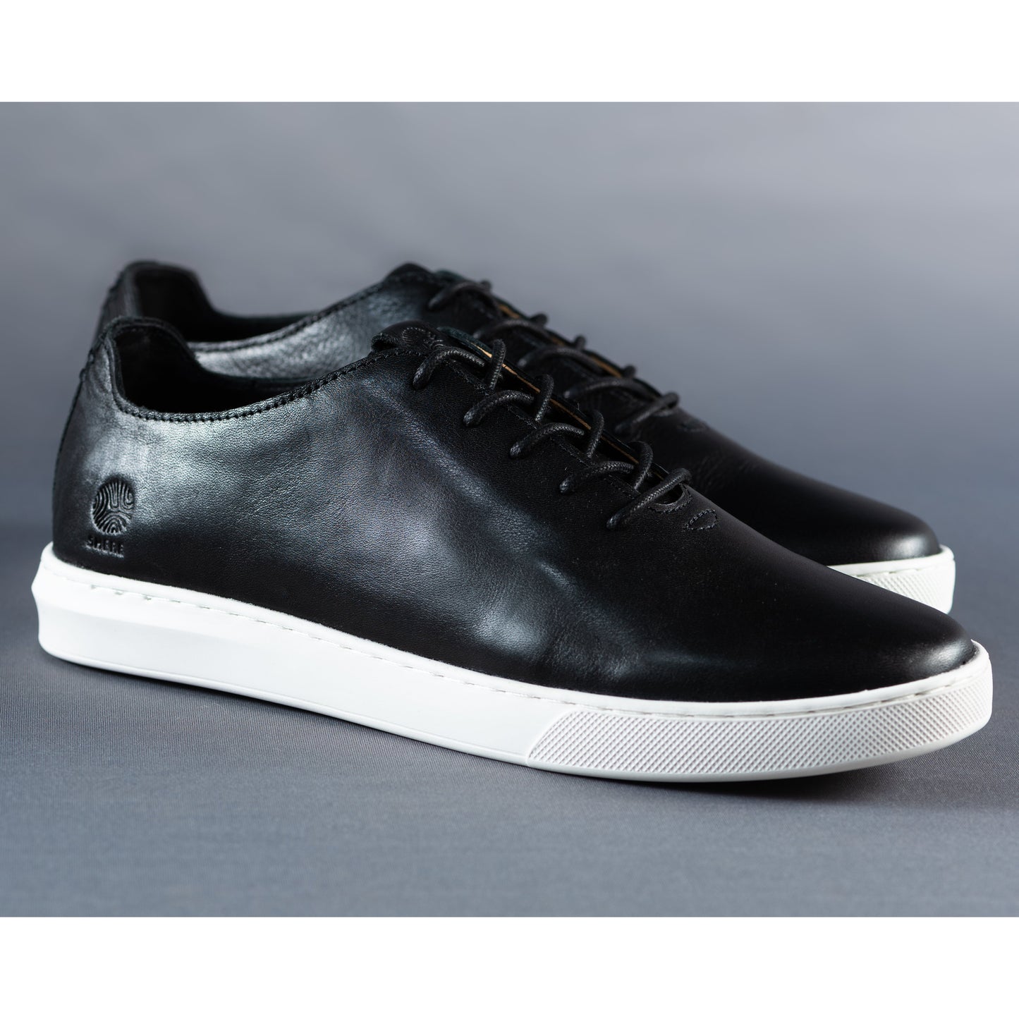 Shere M Premium Black leather Mo's